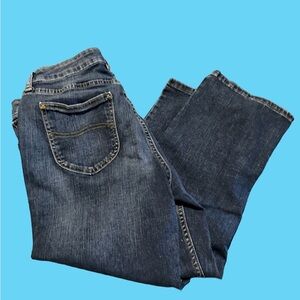Lee denim capri 5 pocket women’s 12m measurements in pics very good condition